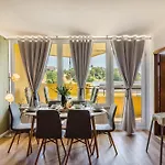 Superior App 238 Mit Pool Und Sauna *