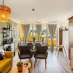 Superior App 238 Mit Pool Und Sauna *