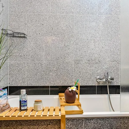 Superior App 238 Mit Pool Und Sauna * בראונלאגה